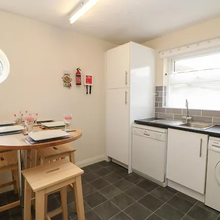 Kelda Garthr Tranquil Garden * Leyburn